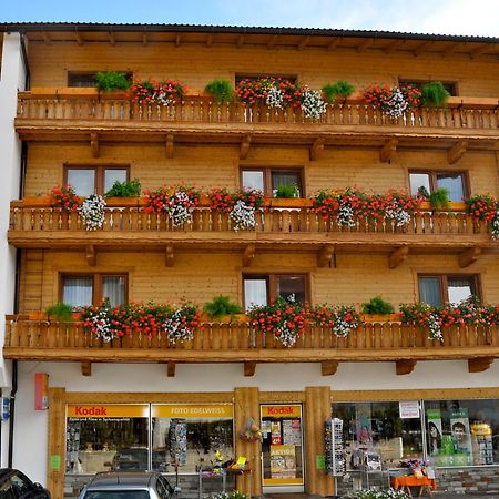 Gaestehaus Pension Edelweiss Kolsass Exterior photo